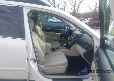 2012 Subaru Outback 2.5I Premium z USA, uszkodzony, nr VIN 4S4BRBCC1C3206653